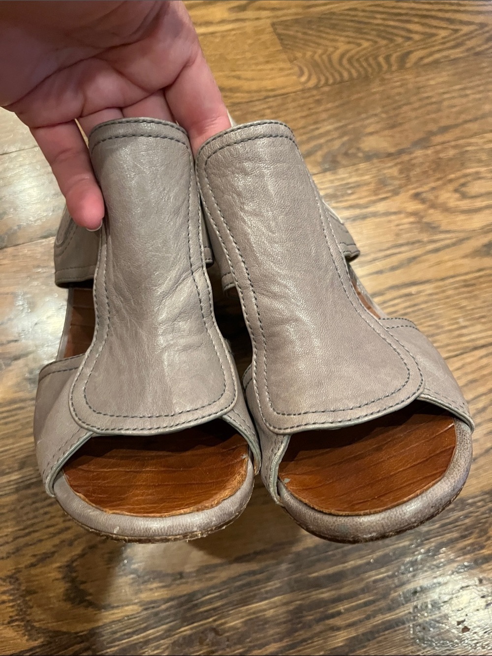 Chie Mihara 8 Women’s Open-Toe Block Heel Sandals in Taupe - Picture 2 of 4